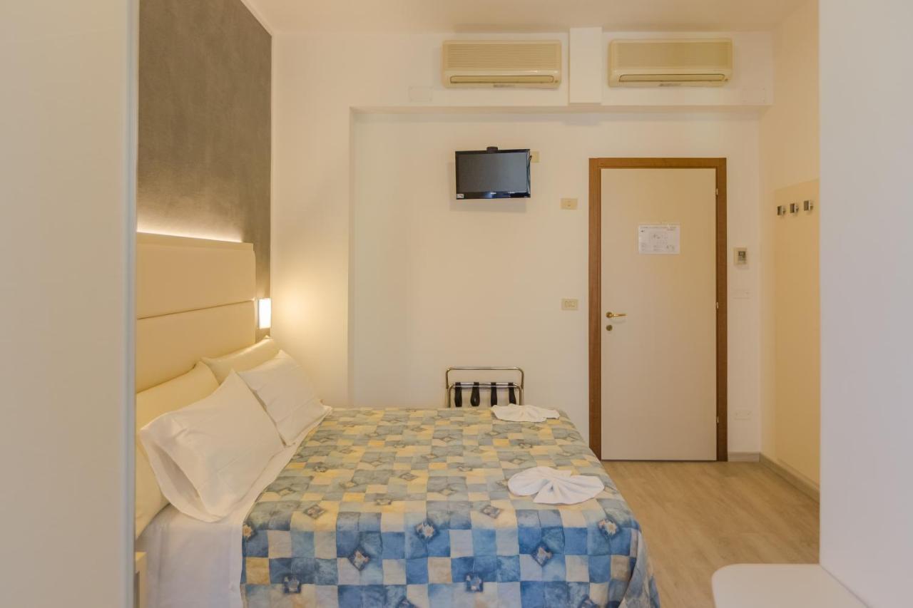 Hotel Bremen Rimini Zewnętrze zdjęcie
