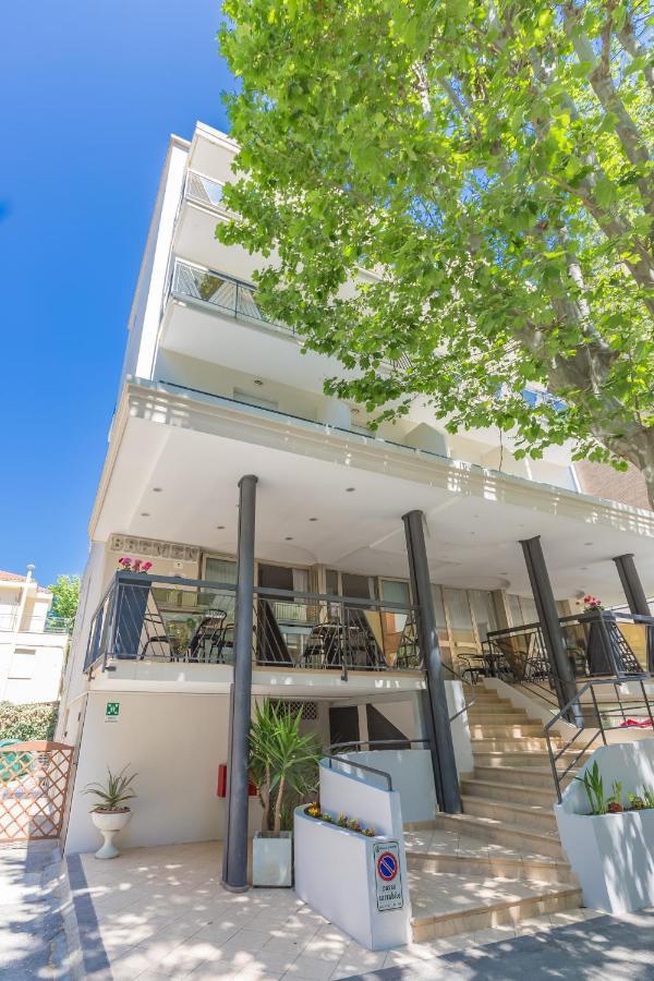 Hotel Bremen Rimini Zewnętrze zdjęcie