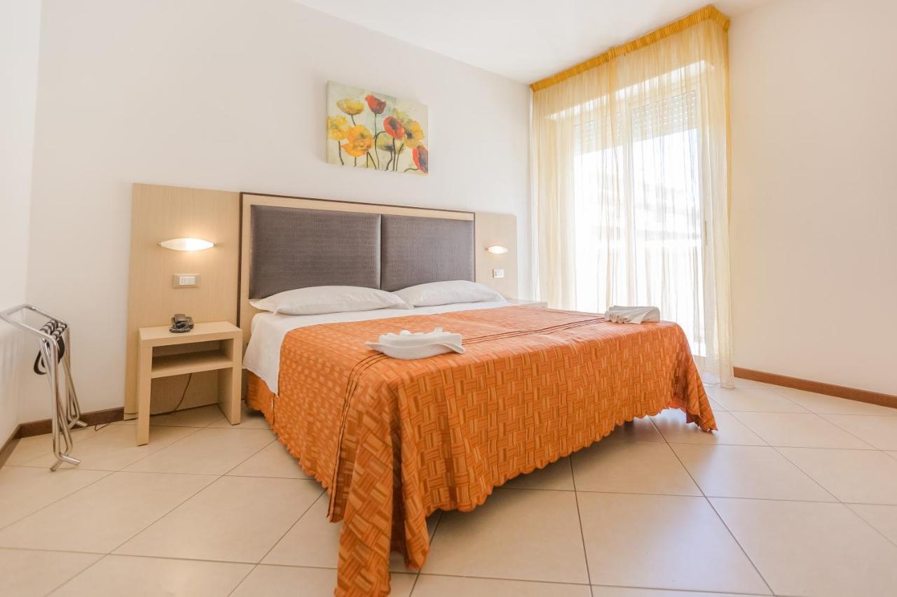 Hotel Bremen Rimini Zewnętrze zdjęcie