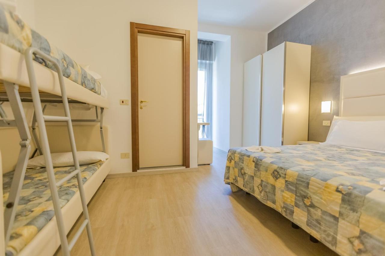 Hotel Bremen Rimini Zewnętrze zdjęcie