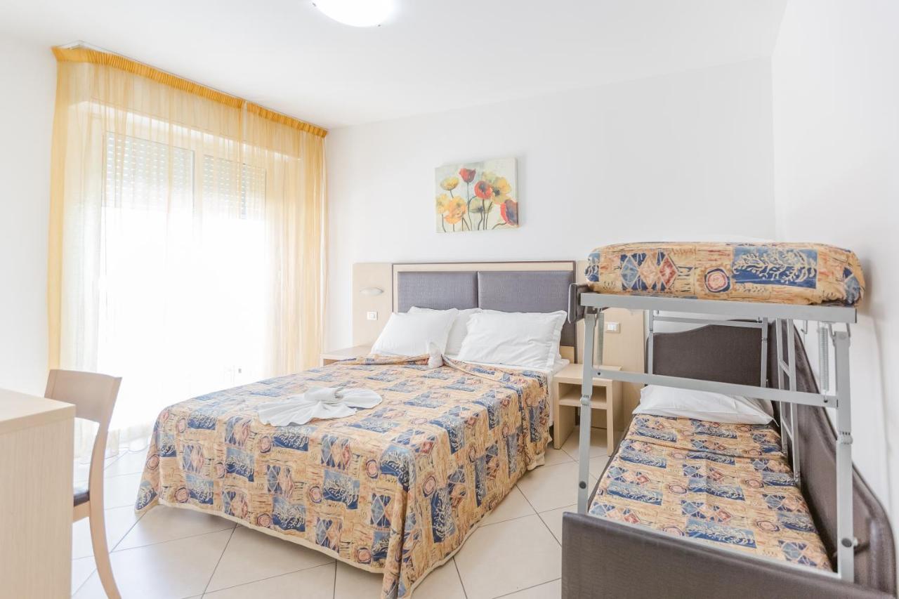 Hotel Bremen Rimini Zewnętrze zdjęcie