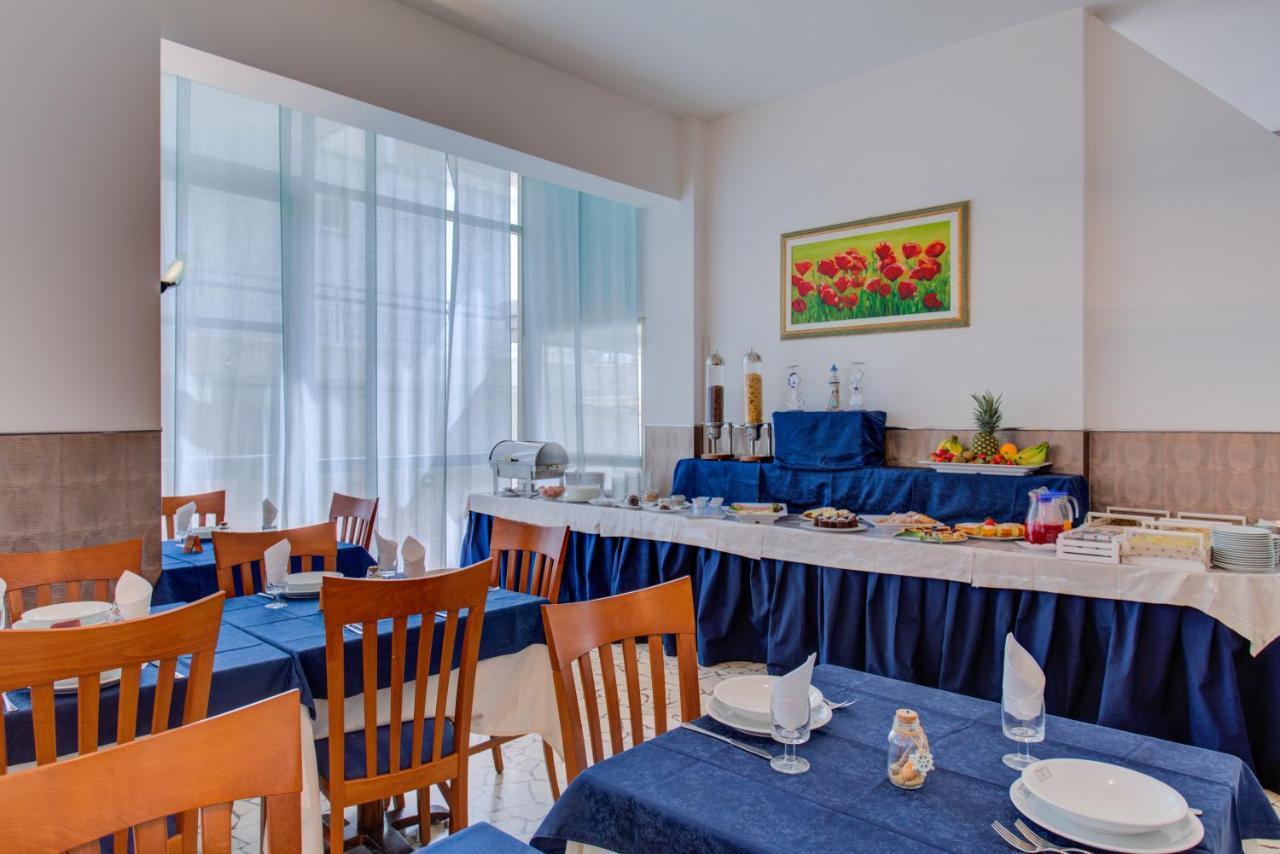 Hotel Bremen Rimini Zewnętrze zdjęcie