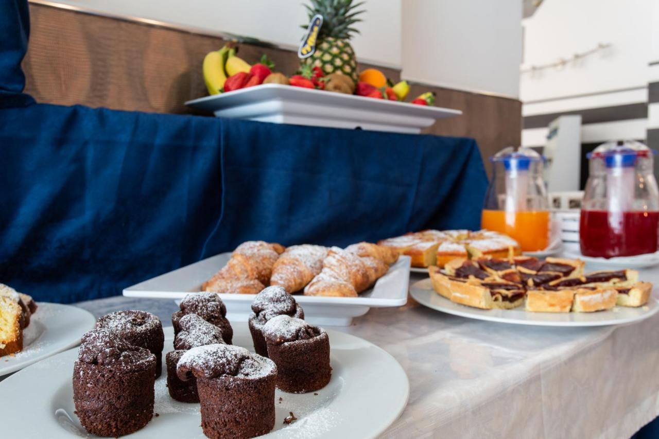 Hotel Bremen Rimini Zewnętrze zdjęcie